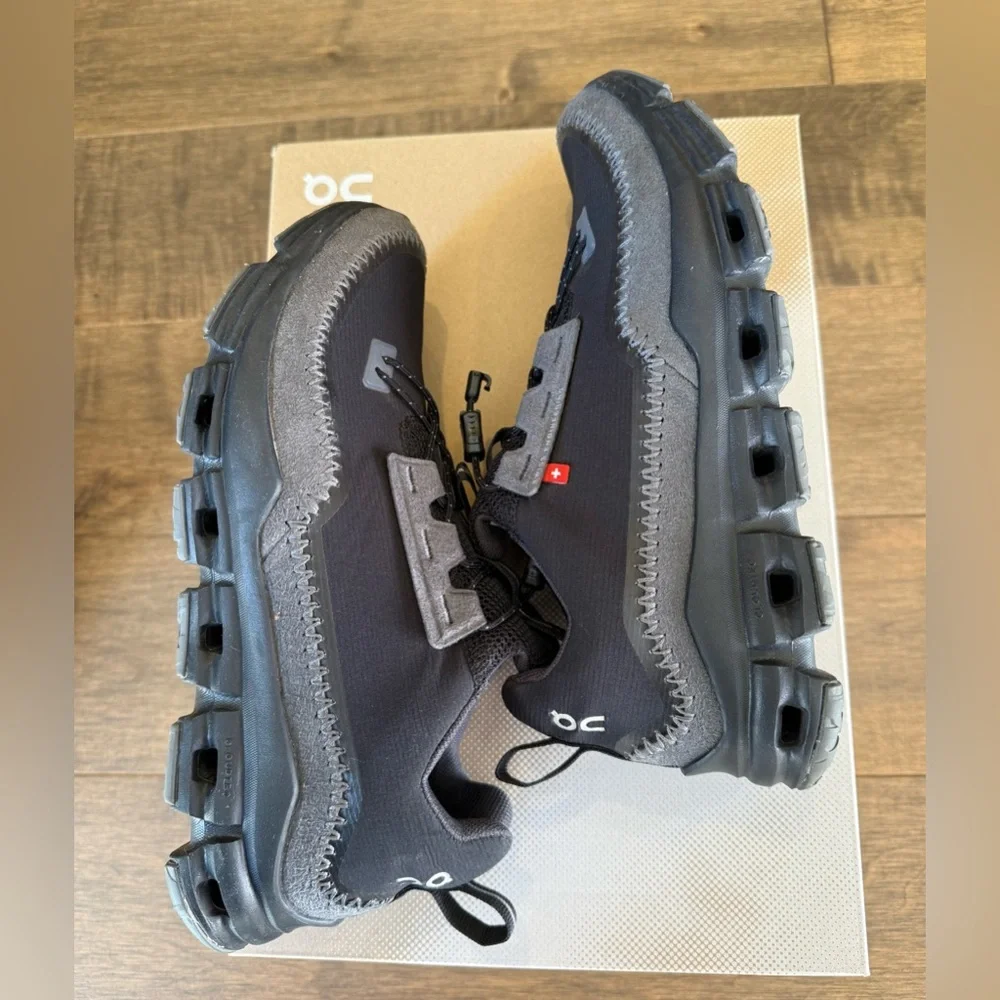 On Women’s Cloudaway Trail Size 7.5 Black Rock - Picture 6 of 11